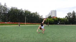 Художественная гимнастика. Риск с булавами. Работа с лентой