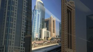 Беспилотное метро в Дубае