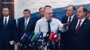 Жириновский: друзья хотят только хапнуть!