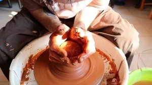 Работа на гончарном круге, где и как научится.