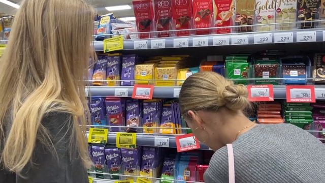 пов: ты с родителями в магазине смотреть онлайн