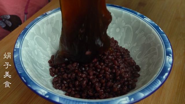 小米別只熬粥了，做成小米雜糧糕，冰涼爽口，夏天吃最合適【娟子美食】 смотреть онлайн