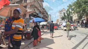 İLK GÜN dışarı çıkmayın dediler evde SOYULDUK - 1. Bölüm (Tanzanya)