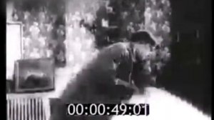 Закованная фильмой 1918г  Владимир Маяковский