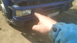 Замена расплавленной фары на КАМАЗе.#камаз #манипулятор #минск