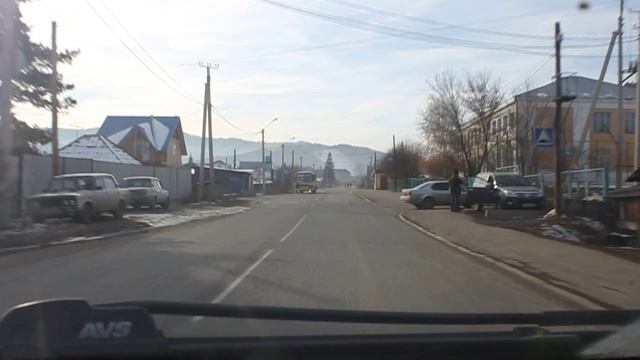 Едем с Андреем по Горно-Алтайску по каким-то делам форумским / 2011 г. смотреть онлайн