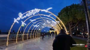 Вечерняя Ялта, набережная 2025 Россия республика Крым 🇷🇺 город Ялта 2025 парк место для отдыха