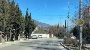 Ялта. Ливадийская развилка.По ул.Блюхера вниз,мимо «Автодели»,до «КрымЭнерго». 07.03.25.Крым.Crimea.