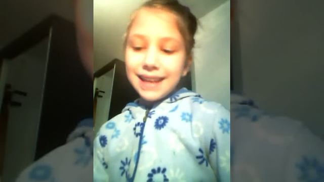 Пою песню "Добрий вечир тоби" смотреть онлайн