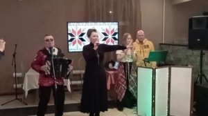 Играй гармонь.
