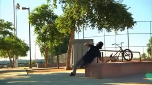 Жесткие падения с Bmx ! FAILS часть 1