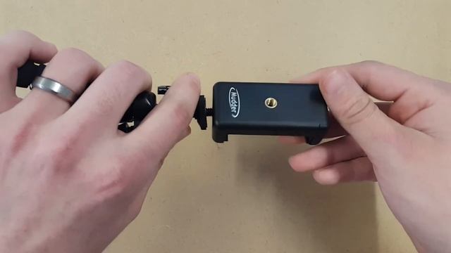 Mudder Universal Smart Phone Holder for Tripods and Selfie Sticks. смотреть онлайн