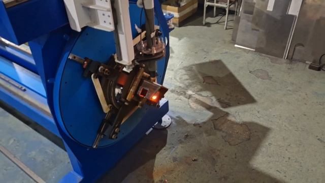 Труборез с ЧПУ для профильных труб. смотреть онлайн