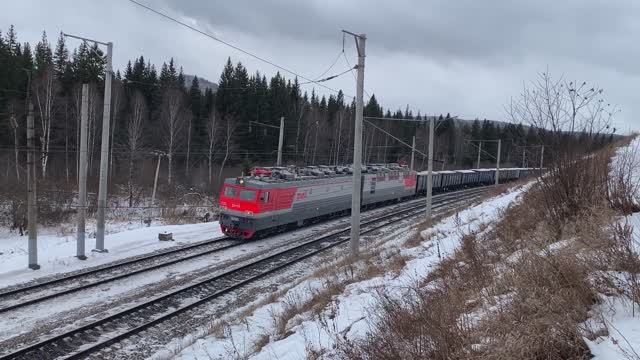 Поезда России зимой: грузовые поезда РЖД и кривые на Транссибирской магистрали | Железная дорога смотреть онлайн