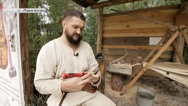 В  Лангепасе  примеряли средневековые костюмы