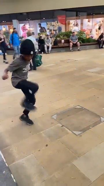 The sturdiest kids in the world смотреть онлайн