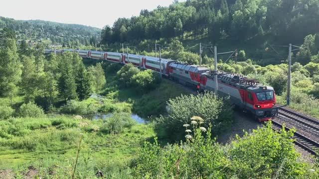 Двухэтажный поезд РЖД «Байкальская сказка» на Транссибе - назад с Байкала в Москву смотреть онлайн