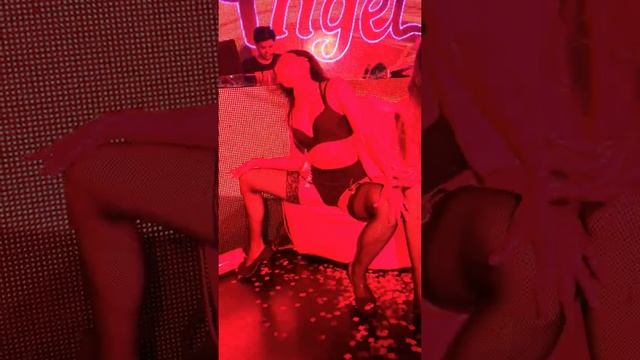 Olivia 3, 2018,05 夜店舞台 3468 1 No tear left cry смотреть онлайн