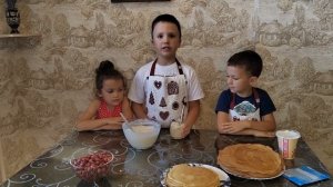 Блинчики с вишней