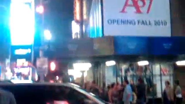 Times Square Manhattan New York (Foreign Sailors) Video #27 смотреть онлайн