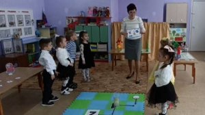 ПиктоМир "РАЗ ШАЖОК, ДВА ШАЖОК, ПОИГРАЕМ МЫ, ДРУЖОК" занятие в серденй группе