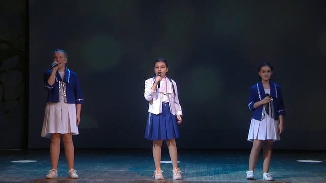 Образцовая вокальная студия "Ассоль"- «Солнечный круг» смотреть онлайн