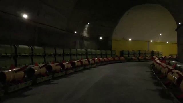 Начальник Генштаба Ирана посещает подземный «ракетный город» КСИР