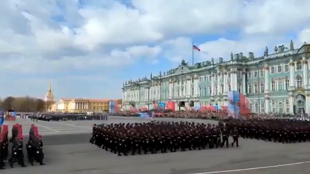 Репетиция Парада Победы💪#посуточно #посуточноспб #посуточнаяаренда #спб #жильепосуточно #travel