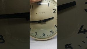 Часы Стрела настенные советские вторичные