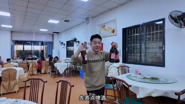 广州番禺猪杂粥，60元一斤不收加工费，15斤半猪杂做四道菜900多 смотреть онлайн