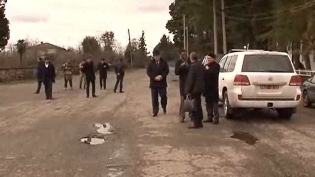 А накануне сопредседатели Женевских дискуссий посетили Галский район.
