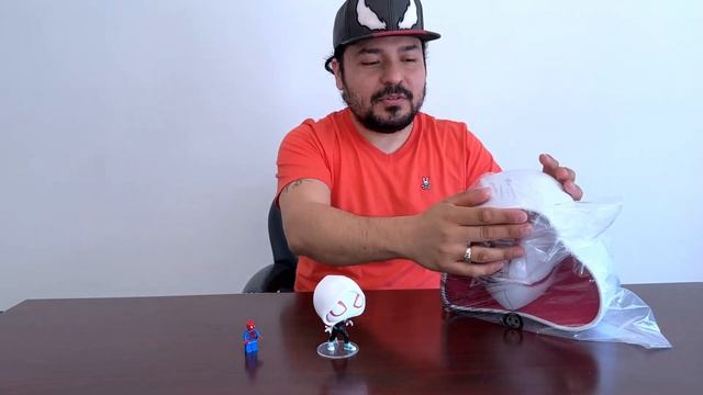 Spider Gwen Funko Pop #1224 - Across the Spider Verse смотреть онлайн