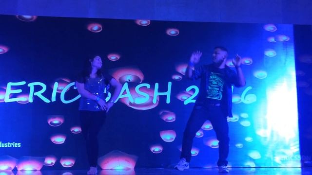 SHASHANK & YAMINI DANCE-CHULL-BABY KO BASE- ERICSSON OUTING 2016 CLARKS EXOTICA BANGALORE смотреть онлайн