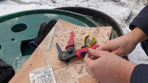 Влагозащищенная муфта для соединения кабелей во влажной среде