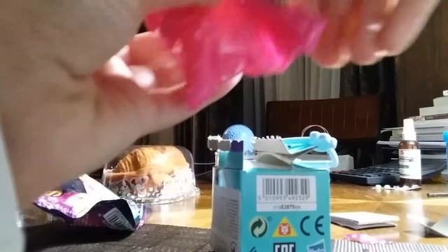 Открываю слайм Дракошу пет Шоп и собачку в крувасане! смотреть онлайн