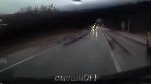 Невероятные идиоты за рулем 2018  Дураки на дорогах и безумные водители на наших