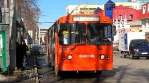 Троллейбус Екатеринбурга ЗиУ-682Г-012 [Г0А] борт. №097 маршрут №11 на ост. "Федерация профсоюзов"