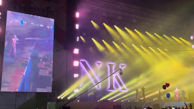 Бумдиггибай - Потап и Настя #настякаменских LIVE💃 #харьков #украина #музыка смотреть онлайн