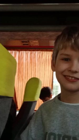 моя кто дальше давай давай врубай заново в трансляцию мы едем в дельфинарий смотреть представление