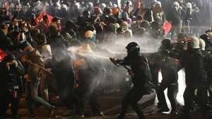 Массовые протесты из-за ареста мэра Стамбула не утихают в Турции