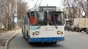 Троллейбус Екатеринбурга ЗиУ-682Г-016 (012) №104 маршрут №14 на остановке "Шаумяна"
