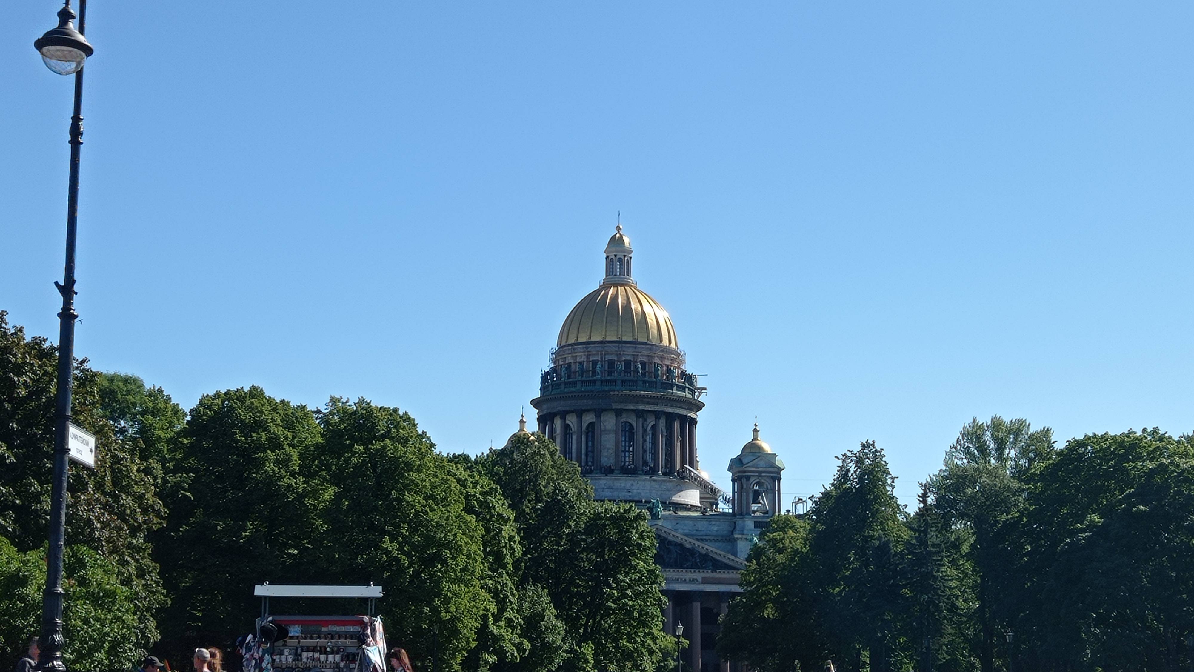 Россия: приятная прогулка по Санкт-Петербургу