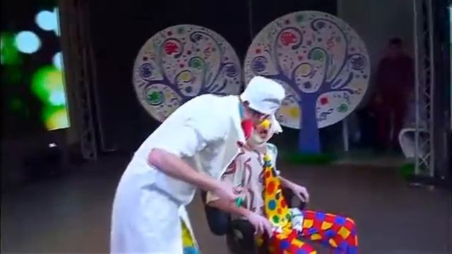 Стоматолог Тихун Артем Арсенєв Ростик провесия театр 