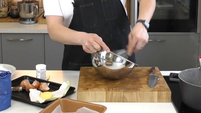 Test Kitchen, California Prune and Guiness Cake Recipe смотреть онлайн