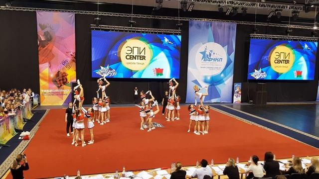 Чирлидинг-шоу команда юниоры ONIX, смотреть онлайн