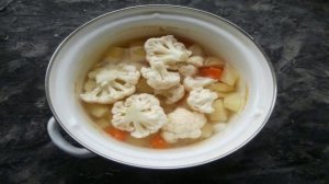 Суп пюре из картофеля и цветной капусты