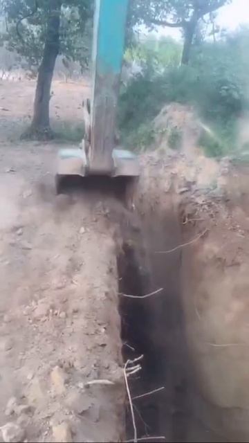 Excavator / Truck / Car/ Demolish The Broken Bridge Using BIG Stones #CSR295 смотреть онлайн