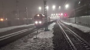 Электровоз ЭП2К-378 (ТЧЭ-6) со скорым поездом №253А Санкт-Петербург - Казань.