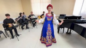 Олареско София "Посею лебеду" "Барыня блоха"