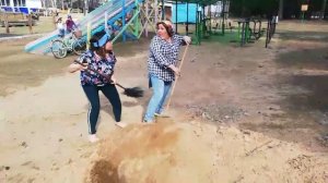 "Проснись и пой"